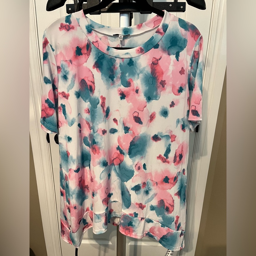 White Birch Pink and Blue Patterned Short Sleeve Top